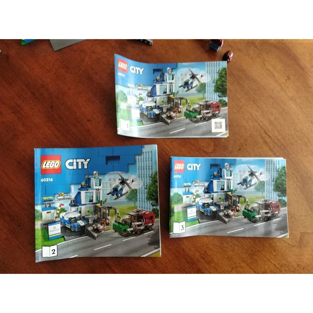 Lego City Police Station 60316 Mostly Complete - Garbage Truck Helicopter Police